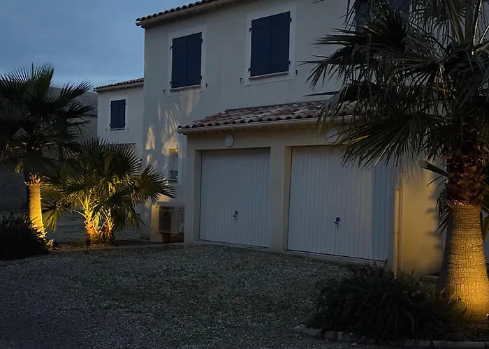 Maison 1 Le Clos du Moulin en PROVENCE, 3 chambres, climatisée, avec jardin et parking privé gratuit